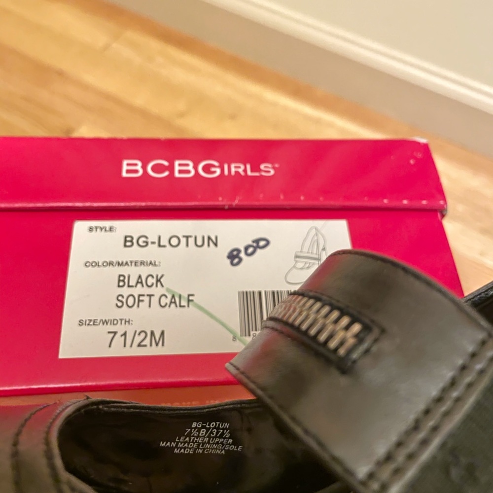 BCBGirls Leather Lotun Heals 7.5M - Picture 6 of 6